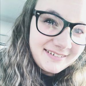 Meet your Posher, Rachel